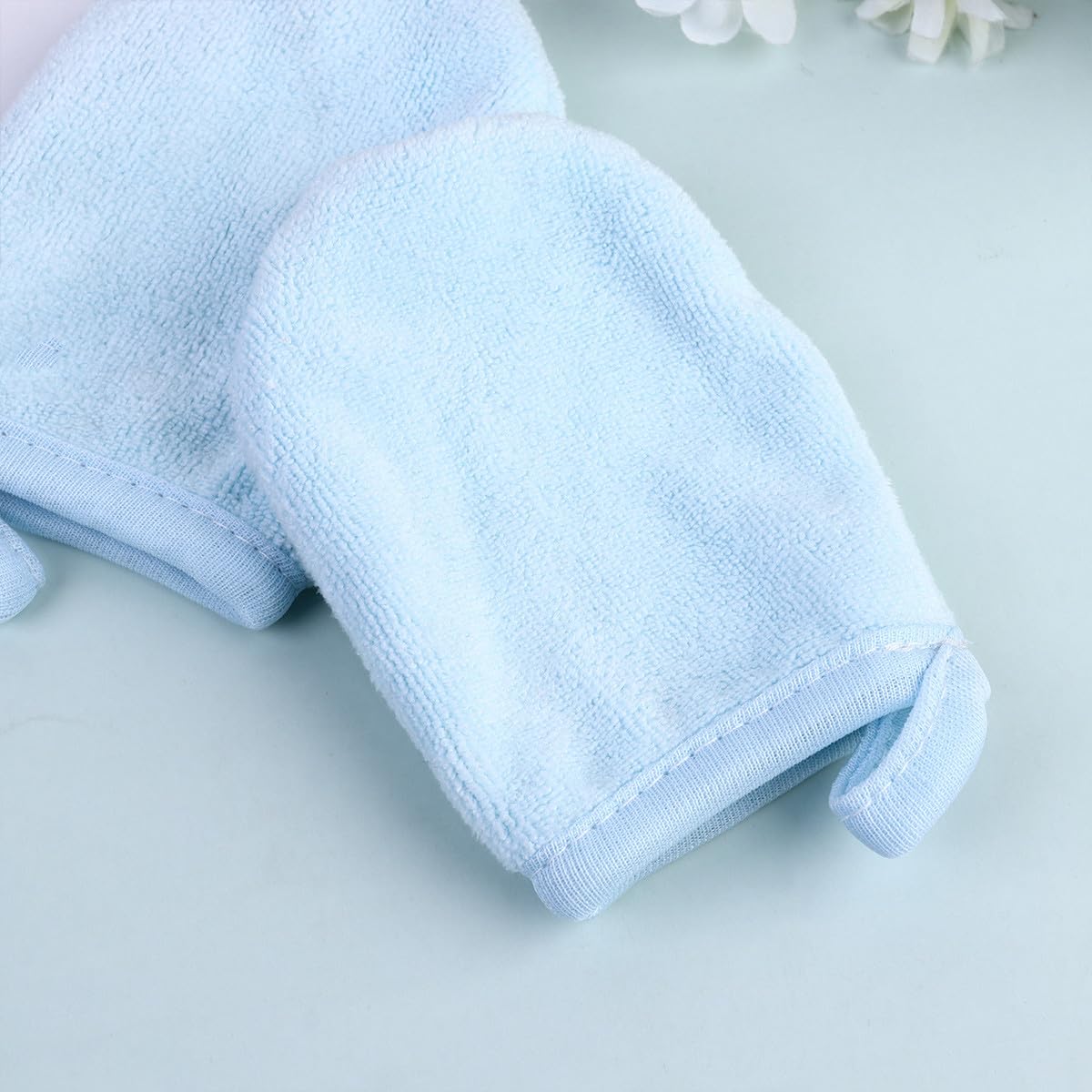 Homoyoyo 3pcs Thickened Facial Cleaning Gloves Makeup Removal Mitts Soft Reusable Cosmetic Powder Puff for Daily Face Wash and Skin Care
