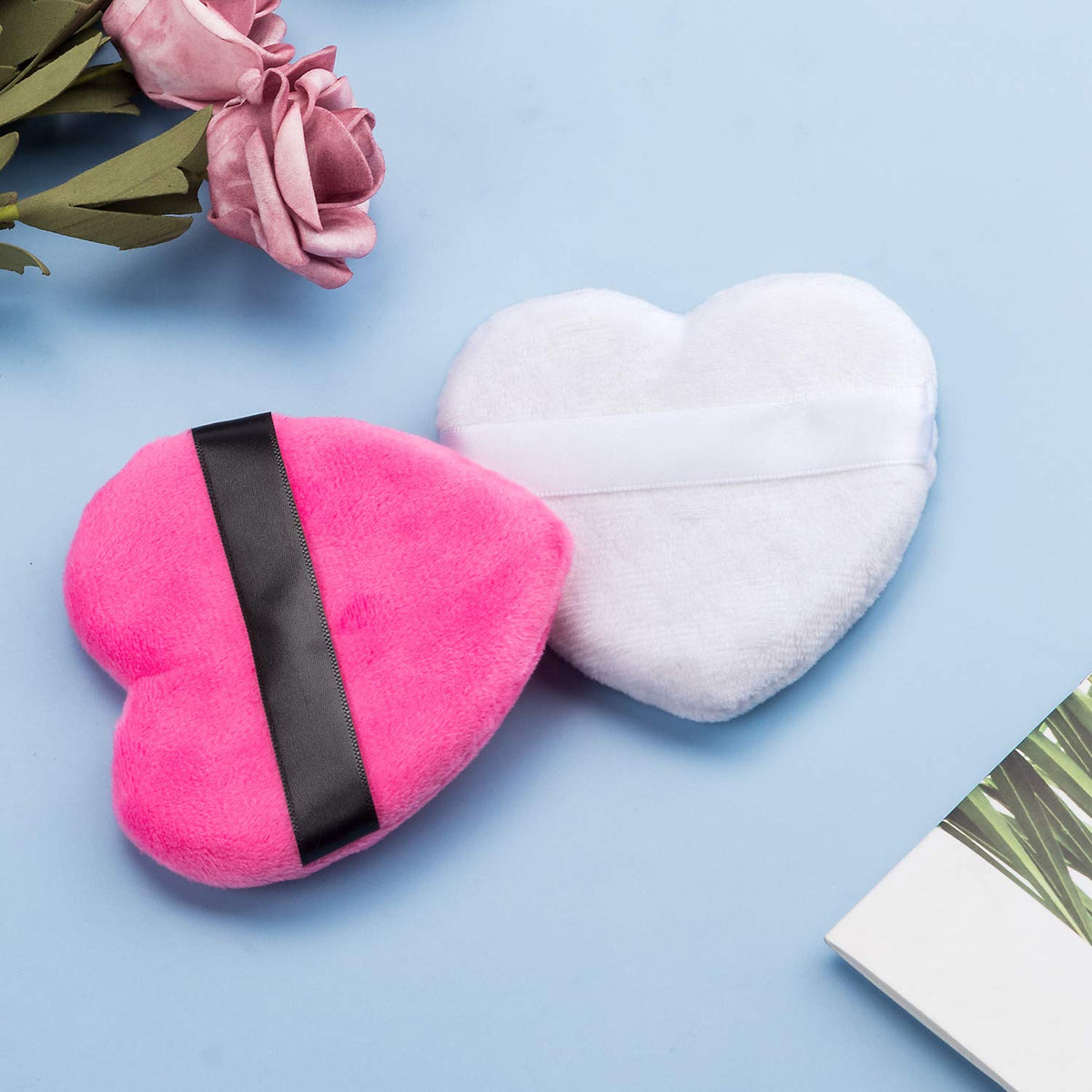 OIIKI 4PCS Makeup Puffs, Polyester Powder Puff, Makeup Tool Sponges Blender Cleanser, in Love Shape with Strap, for Cosmetic (Gray+White+Rose+Black)