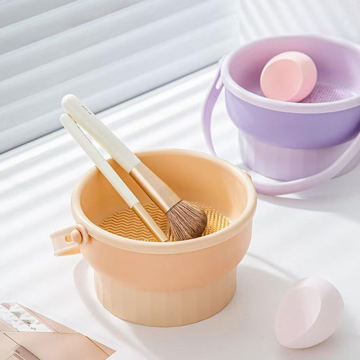Silicone makeup brush cleaning bowl, powder puff storage rack, makeup egg cleaning workpiece, cosmetic makeup brush cleaning tool