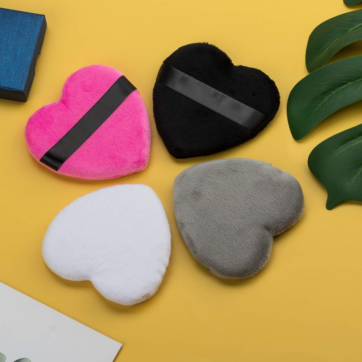 OIIKI 4PCS Makeup Puffs, Polyester Powder Puff, Makeup Tool Sponges Blender Cleanser, in Love Shape with Strap, for Cosmetic (Gray+White+Rose+Black)