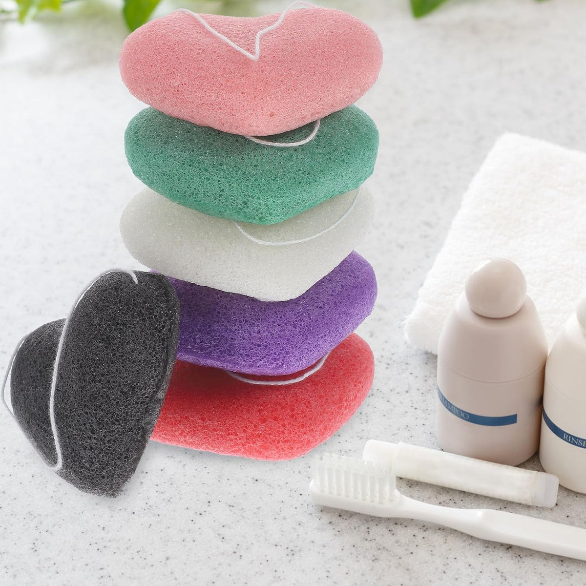 Beaupretty 6 Pcs Konjac Facial Sponges Heart Shaped Face Cleansing and Exfoliation Sponges Natural Cleaning Puff Scrubber for Women Men